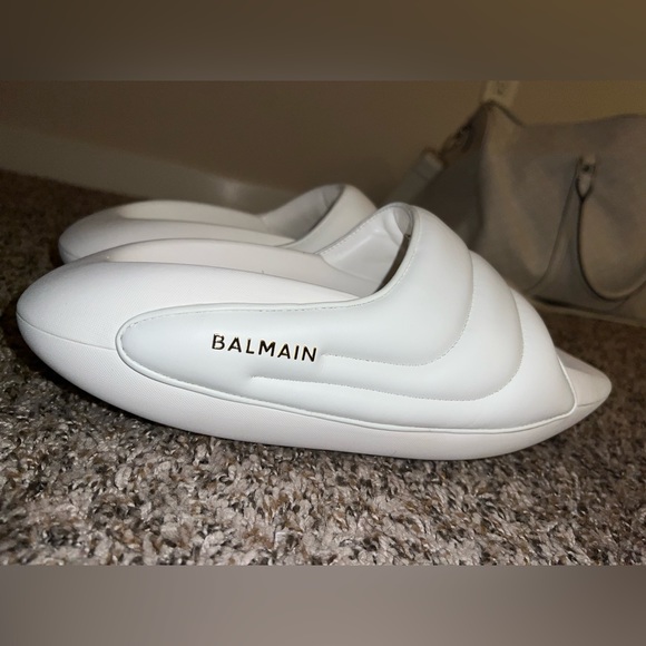 Balmain Slides - Picture 3 of 5
